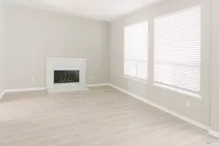 201 Yarrow Ct, Suisun City, CA 94585 - Photo 8