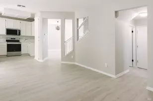 201 Yarrow Ct, Suisun City, CA 94585 - Photo 10