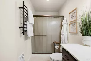 153 Fairoaks Dr, Vacaville, CA 95688 - Photo 28