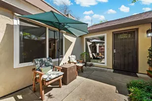 153 Fairoaks Dr, Vacaville, CA 95688 - Photo 2