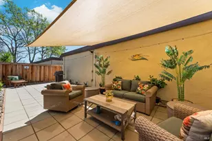 153 Fairoaks Dr, Vacaville, CA 95688 - Photo 36