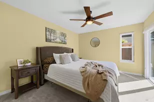 153 Fairoaks Dr, Vacaville, CA 95688 - Photo 22