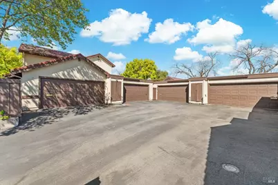 153 Fairoaks Drive, Vacaville, CA 95688 - Photo 46