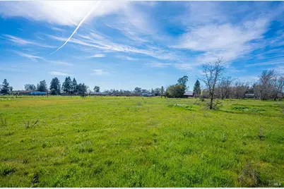 2166 Burbank Avenue, Santa Rosa, CA 95407 - Photo 4