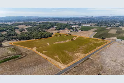 3340 Lichau Road, Penngrove, CA 94951 - Photo 2