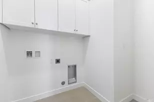 7325 Willowglen Dr, Rohnert Park, CA 94928 - Photo 16