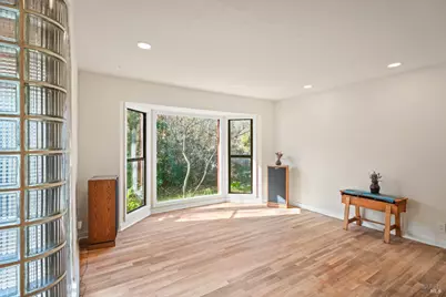 106 Gardens Avenue, Ukiah, CA 95482 - Photo 2