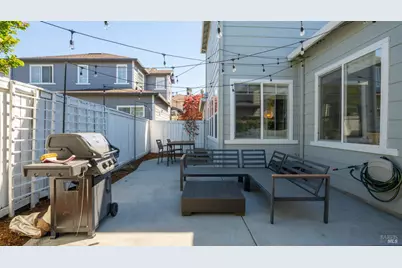 14 Sheffield Place, Petaluma, CA 94954 - Photo 32