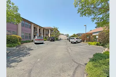 1055 Broadway, Sonoma, CA 95476 - Photo 10