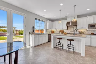 378 Piercy Dr, Benicia, CA 94510 - Photo 14