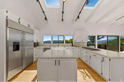 615 Ridge Road, Tiburon, CA 94920 - Photo 16