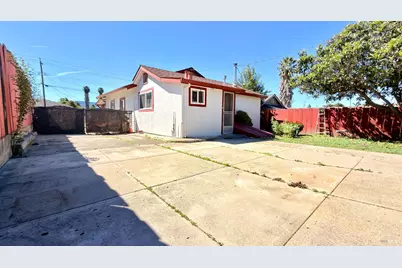 544 B Street, Hollister, CA 95023 - Photo 28