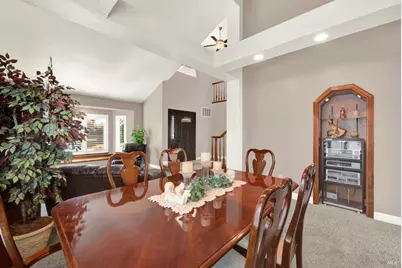 590 Laramie Way, Vacaville, CA 95688 - Photo 18