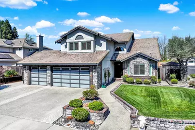 590 Laramie Way, Vacaville, CA 95688 - Photo 2