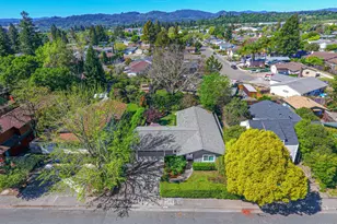 1323 Prentice Dr, Healdsburg, CA 95448 - Photo 44