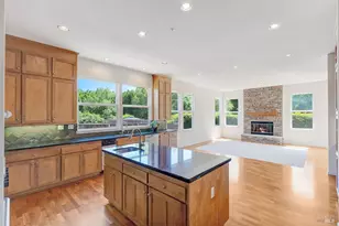 205 Saddle Wood Dr, Novato, CA 94945 - Photo 8