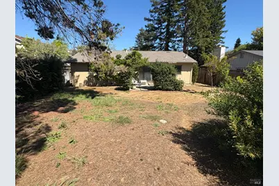 128 W Seaview Drive, Benicia, CA 94510 - Photo 22