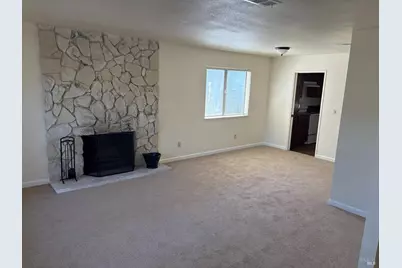 128 W Seaview Drive, Benicia, CA 94510 - Photo 4