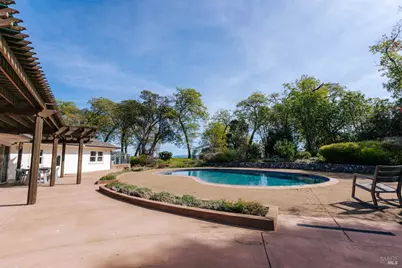 12801 Valley View Drive, Ukiah, CA 95482 - Photo 20