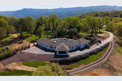 12801 Valley View Drive, Ukiah, CA 95482 - Photo 24