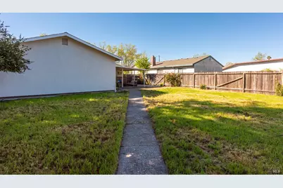 1521 Ditty Avenue, Santa Rosa, CA 95403 - Photo 24