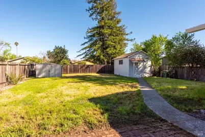 1521 Ditty Avenue, Santa Rosa, CA 95403 - Photo 22