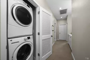 228 Johnson St, Windsor, CA 95492 - Photo 22