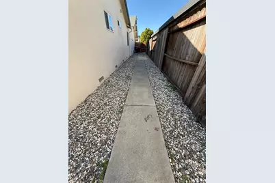 1700 Hemlock Street, Fairfield, CA 94533 - Photo 26