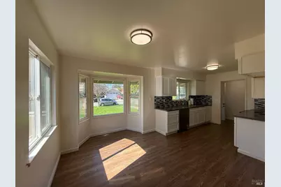 1700 Hemlock Street, Fairfield, CA 94533 - Photo 10