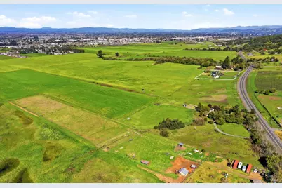 4305 Petaluma Hill Road, Santa Rosa, CA 95404 - Photo 90