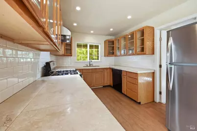 4305 Petaluma Hill Road, Santa Rosa, CA 95404 - Photo 10