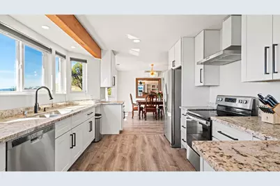 715 Pearl Court, Glenhaven, CA 95443 - Photo 4