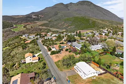 5690 Ponca Way, Kelseyville, CA 95451 - Photo 6