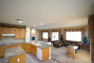 561 Western Hills Dr, Rio Vista, CA 94571 - Photo 10