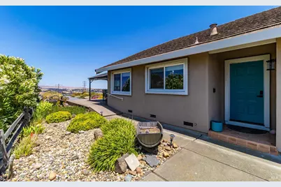 377 Duperu Drive, Crockett, CA 94525 - Photo 4