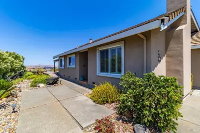 377 Duperu Drive, Crockett, CA 94525 - Photo 2