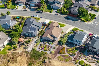 377 Duperu Drive, Crockett, CA 94525 - Photo 74