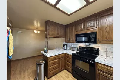 880 Beechwood Avenue, Vallejo, CA 94591 - Photo 6