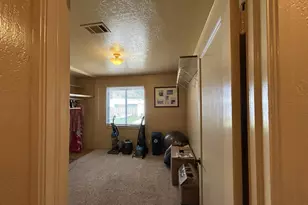 880 Beechwood Ave, Vallejo, CA 94591 - Photo 10