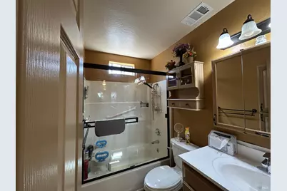 880 Beechwood Avenue, Vallejo, CA 94591 - Photo 8