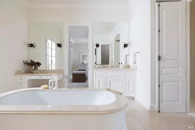 5870 Silverado Trail, Napa, CA 94558 - Photo 22