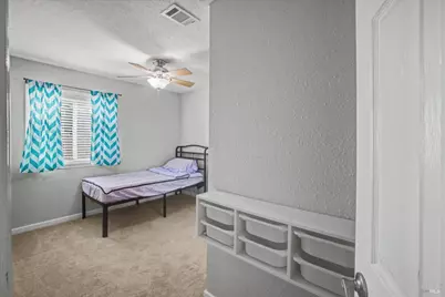 1131 Bedford Way, Vacaville, CA 95687 - Photo 38