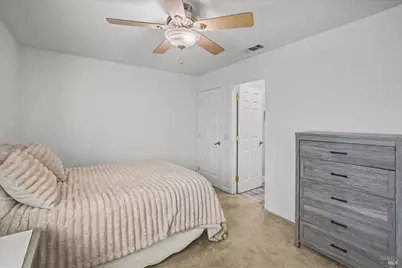 1131 Bedford Way, Vacaville, CA 95687 - Photo 30