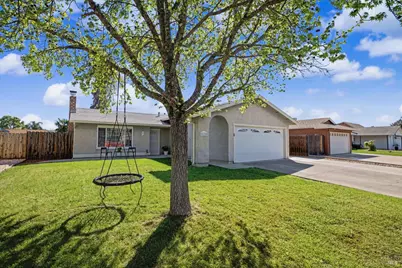 1131 Bedford Way, Vacaville, CA 95687 - Photo 6