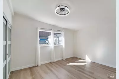 207 Wilshire Avenue, Vallejo, CA 94591 - Photo 22