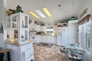 8169 Willow St, Windsor, CA 95492 - Photo 6