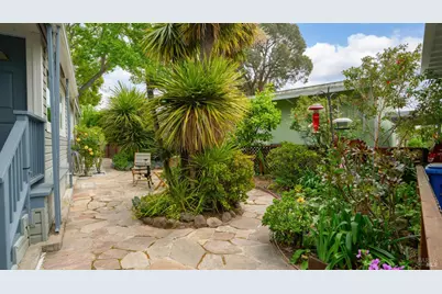 204 Barcelona Avenue, Novato, CA 94949 - Photo 4