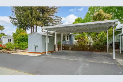 204 Barcelona Avenue, Novato, CA 94949 - Photo 2
