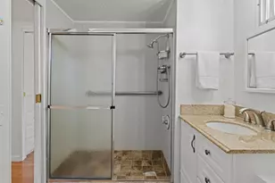 204 Barcelona Ave, Novato, CA 94949 - Photo 16