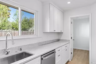 519 7th St, Petaluma, CA 94952 - Photo 12